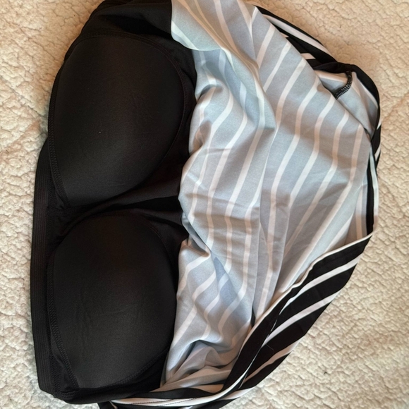 a new day Black and White Striped TANKINI TOP - Picture 2 of 3